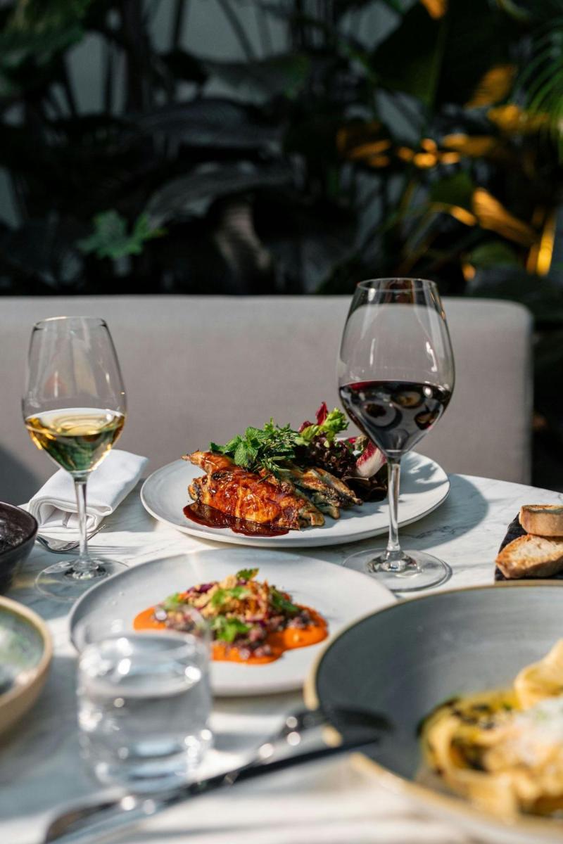 Dorothea Hotel, Budapest, Autograph Collection