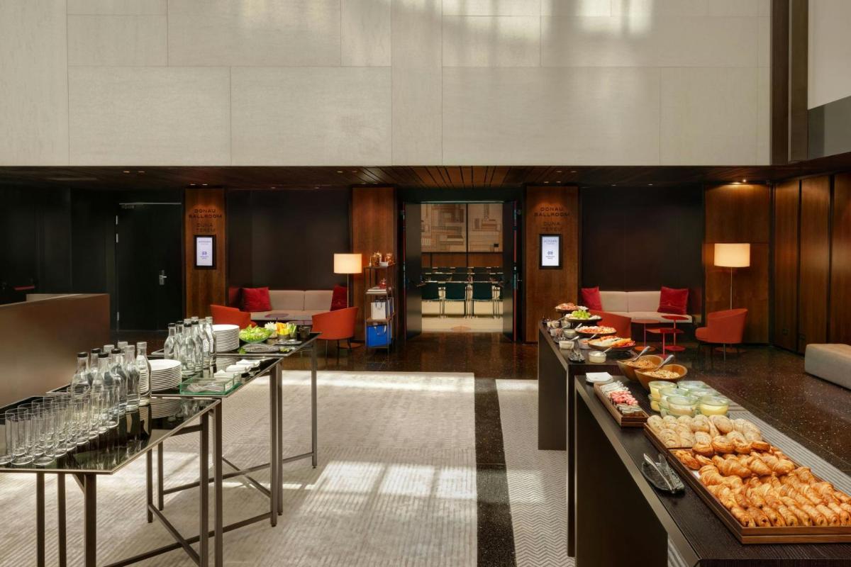 Dorothea Hotel, Budapest, Autograph Collection