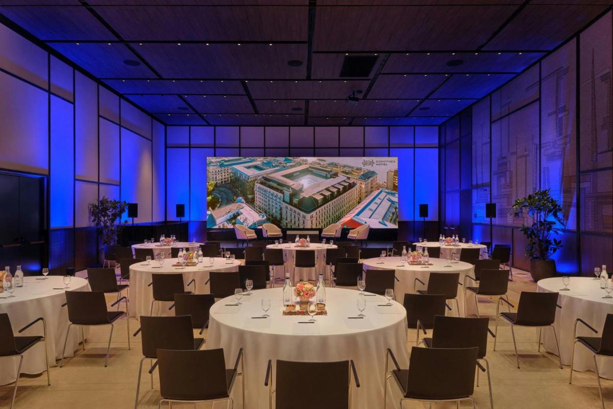 Dorothea Hotel, Budapest, Autograph Collection