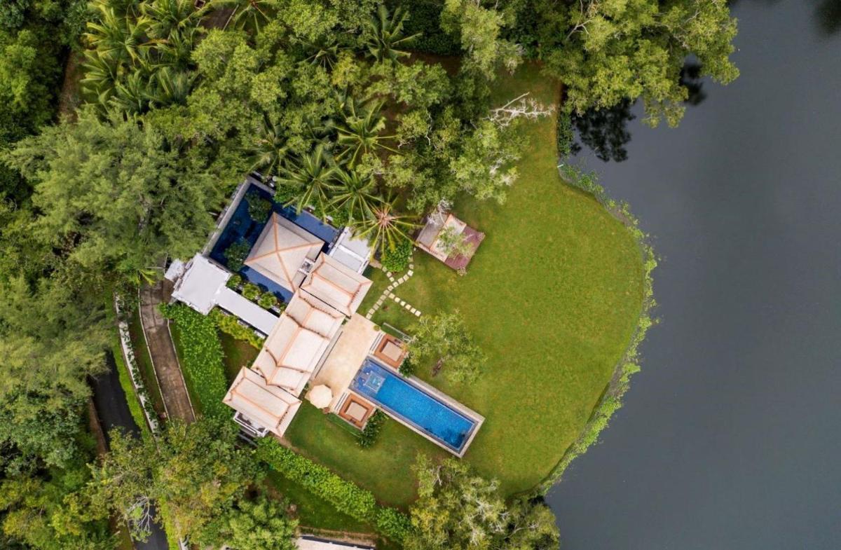 Double Pool Villas by Banyan Tree