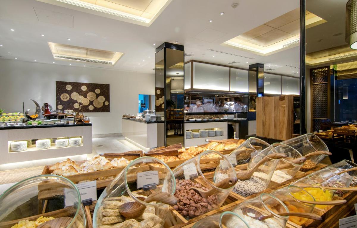 Double Pool Villas by Banyan Tree