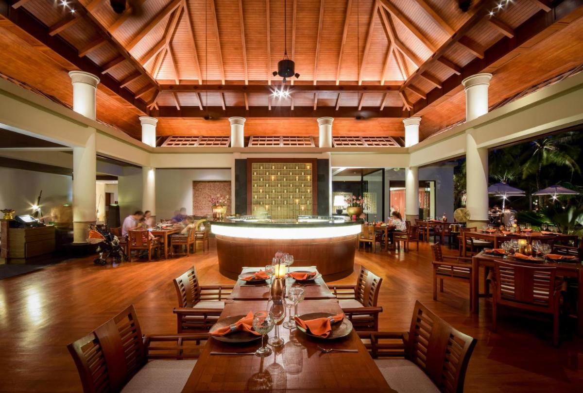 Double Pool Villas by Banyan Tree