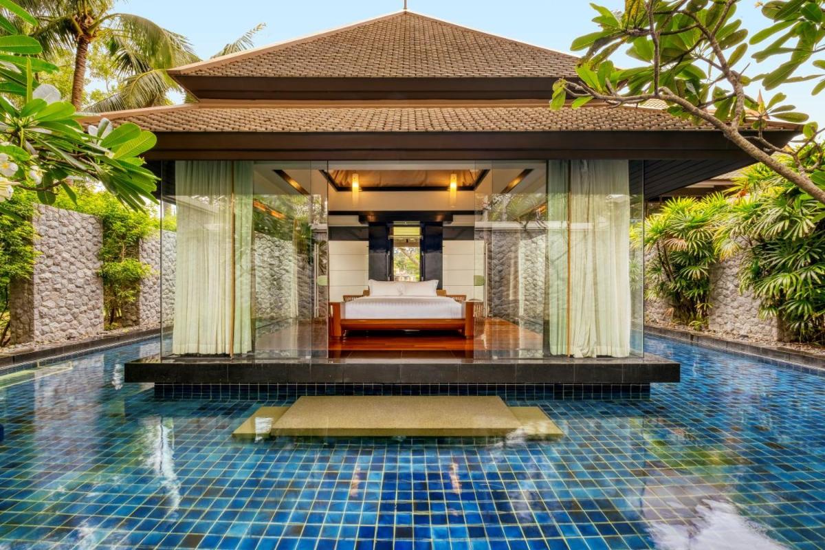 Double Pool Villas by Banyan Tree