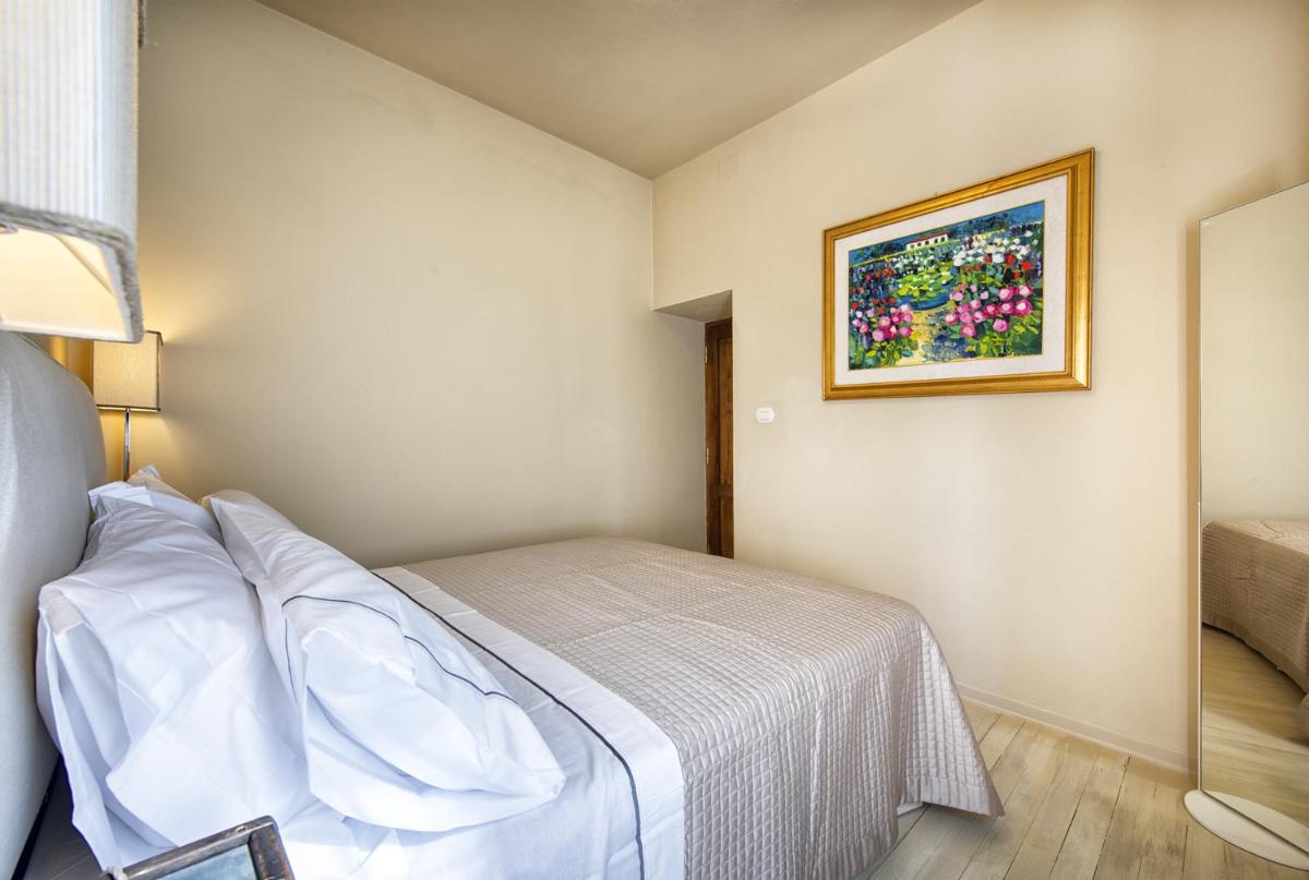 Drogheria e Locanda Franci