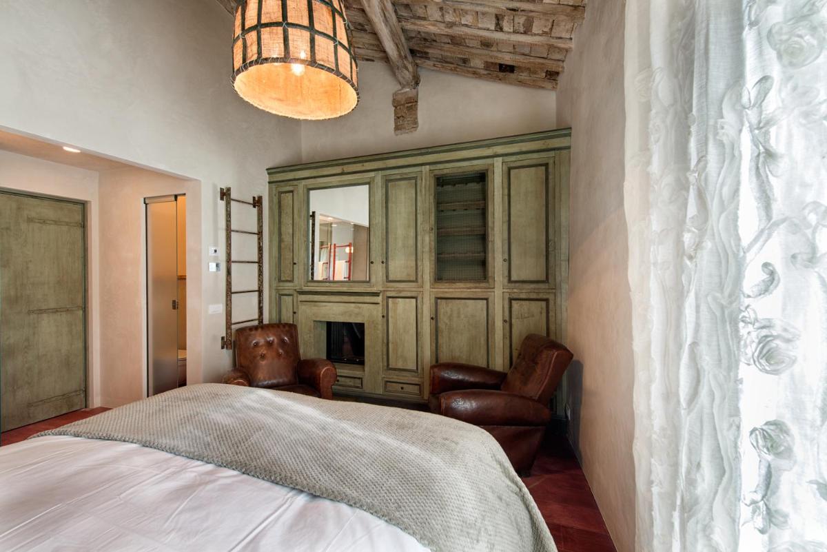 Drogheria e Locanda Franci