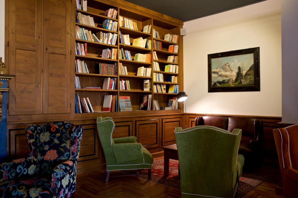 Duca D'Aosta Hotel