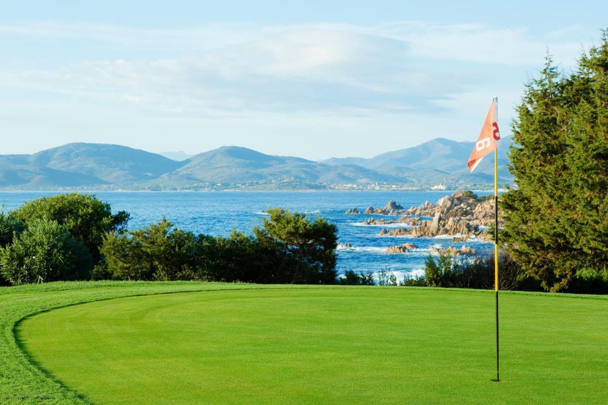 Due Lune Puntaldia Resort & Golf