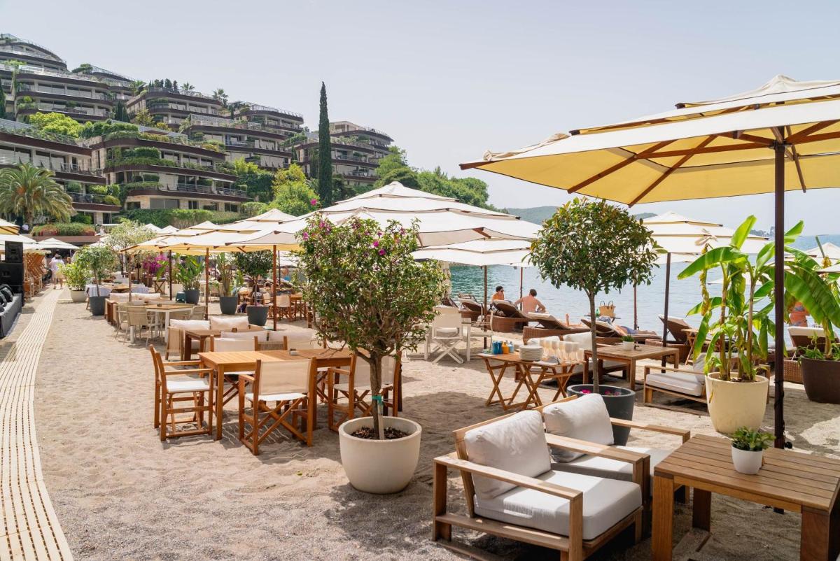 Dukley Hotel & Resort