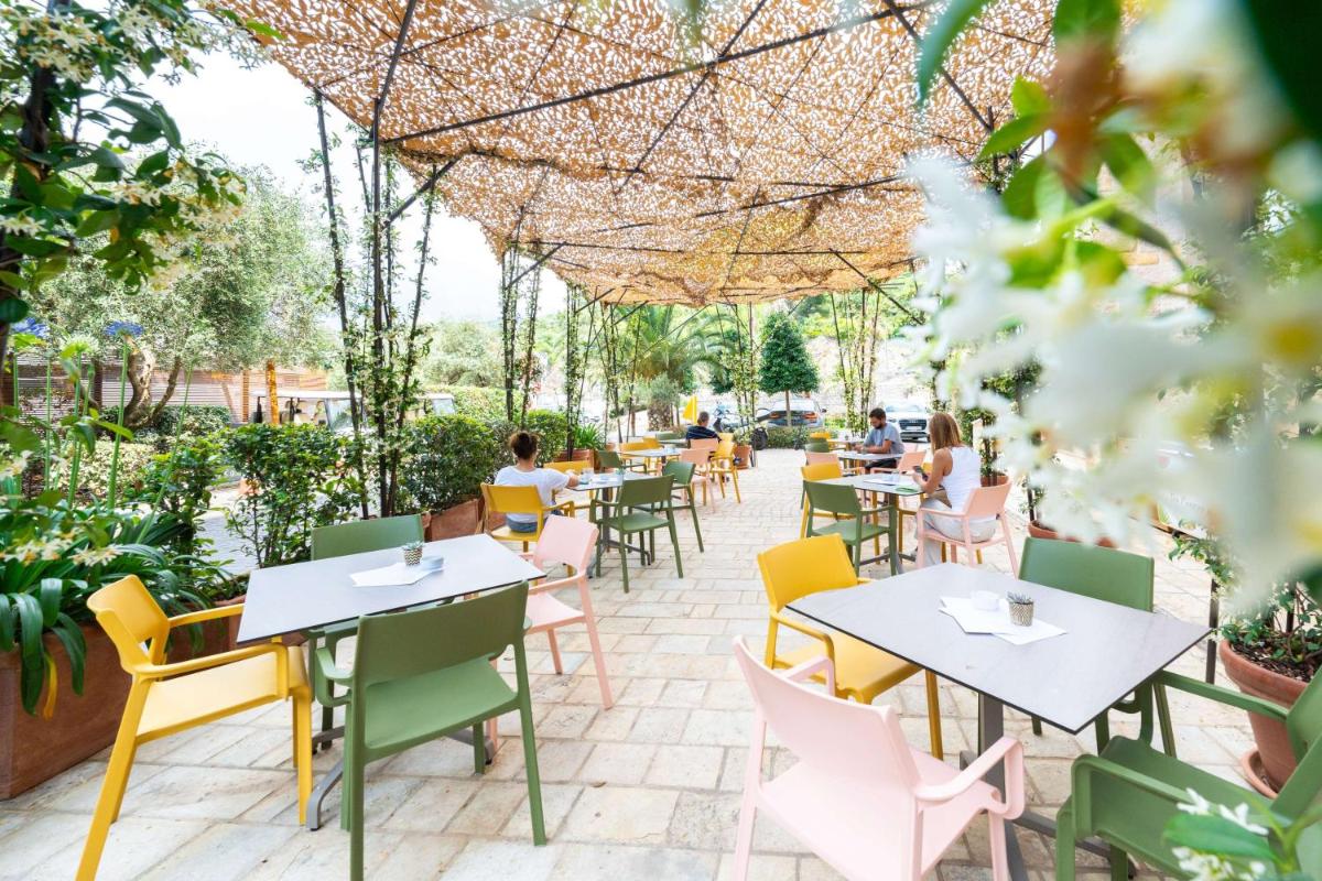 Dukley Hotel & Resort