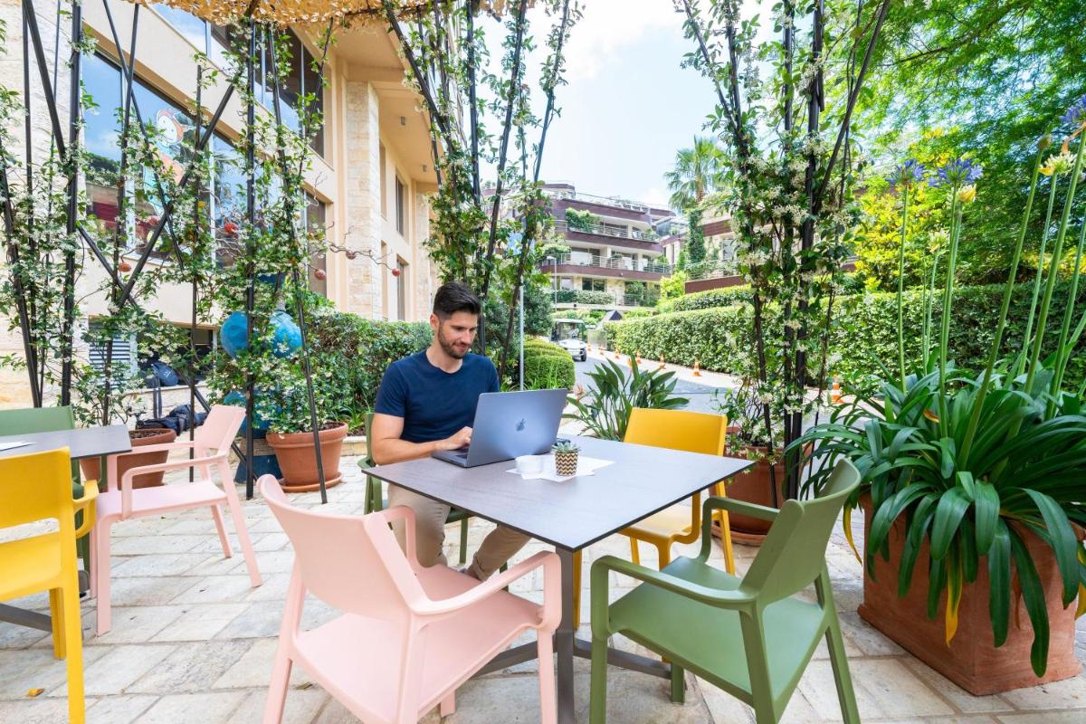 Dukley Hotel & Resort