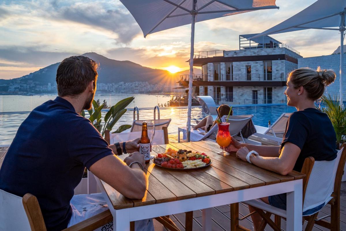 Dukley Hotel & Resort