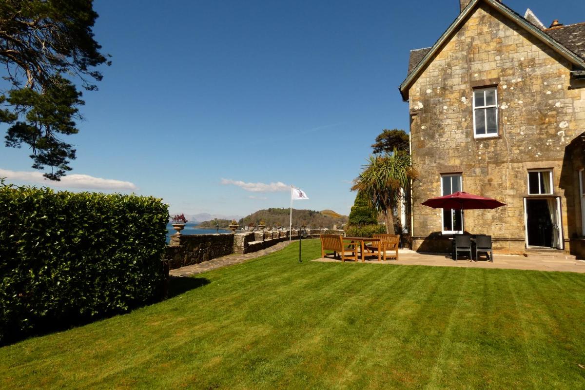 Dungallan Country House