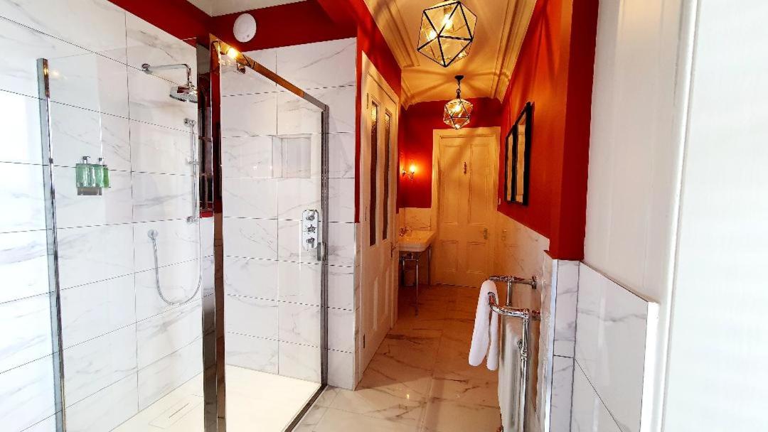 Dungallan Country House