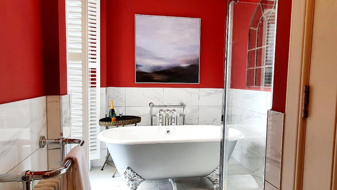 Dungallan Country House