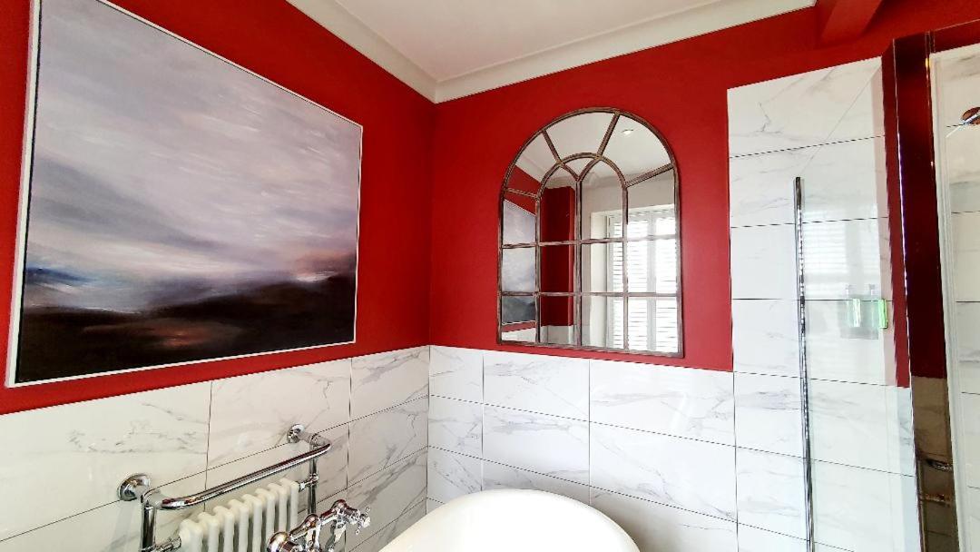 Dungallan Country House