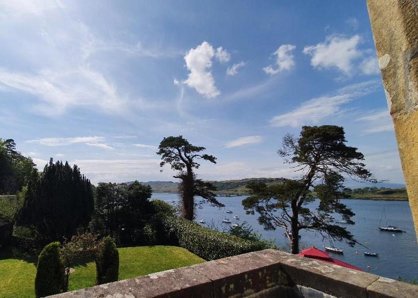 Dungallan Country House