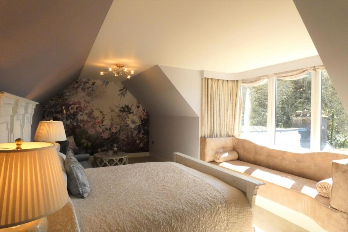 Dungallan Country House