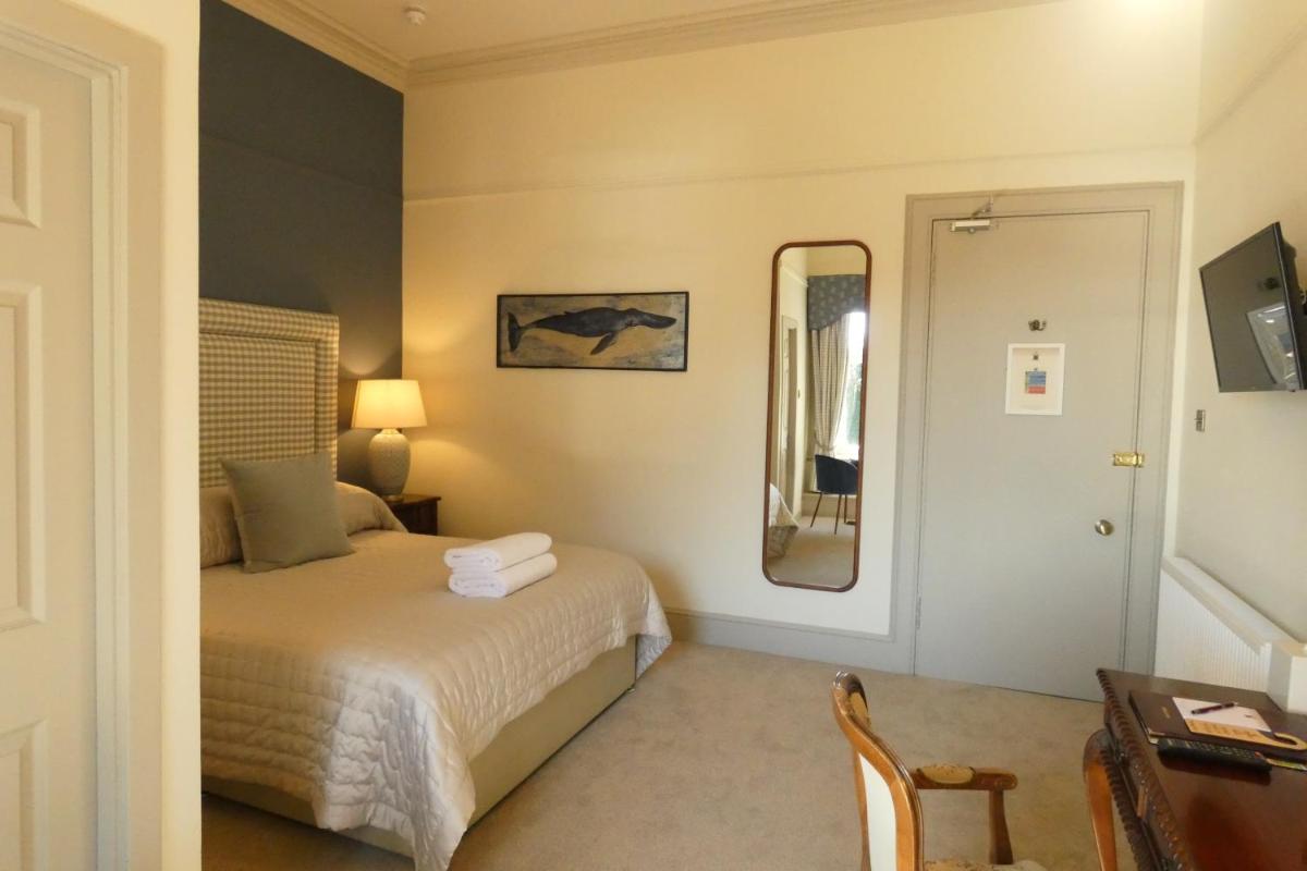 Dungallan Country House