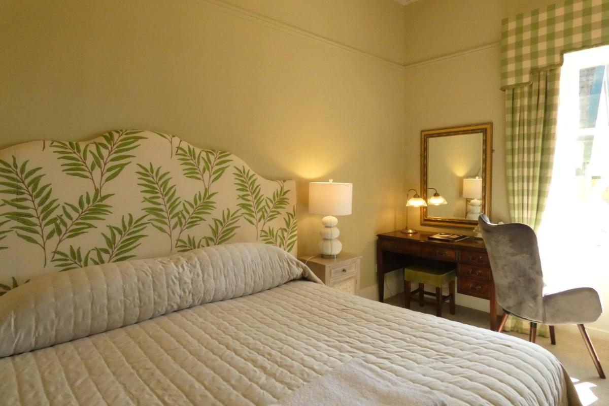 Dungallan Country House