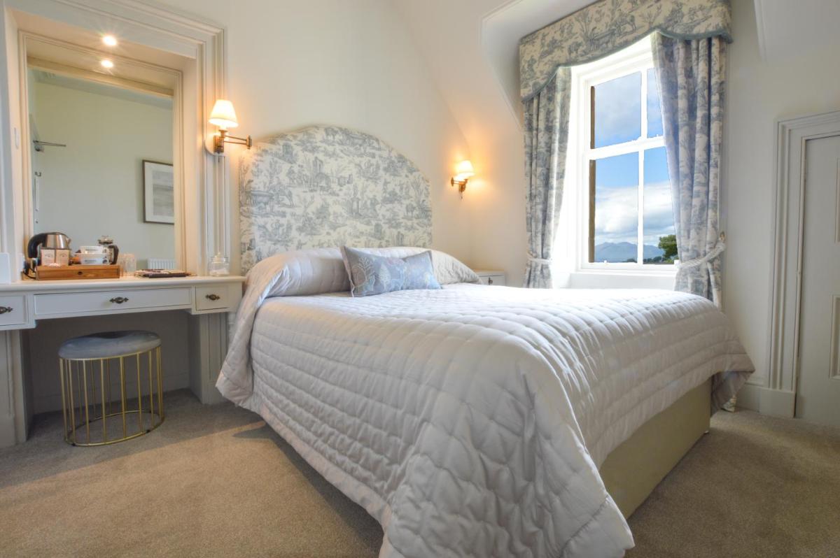 Dungallan Country House