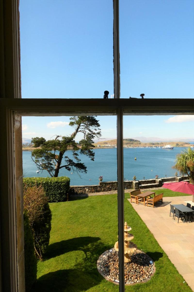 Dungallan Country House