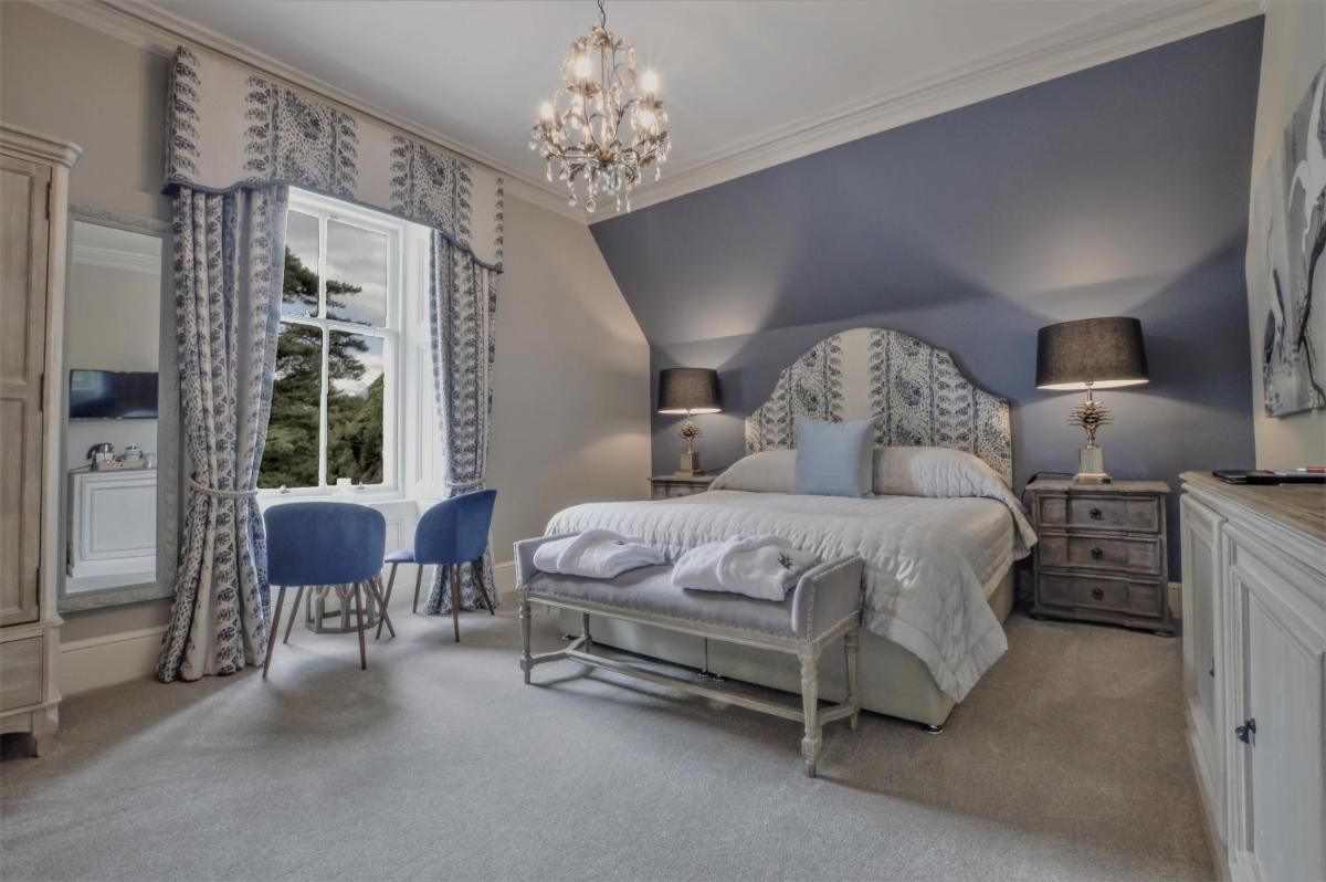 Dungallan Country House