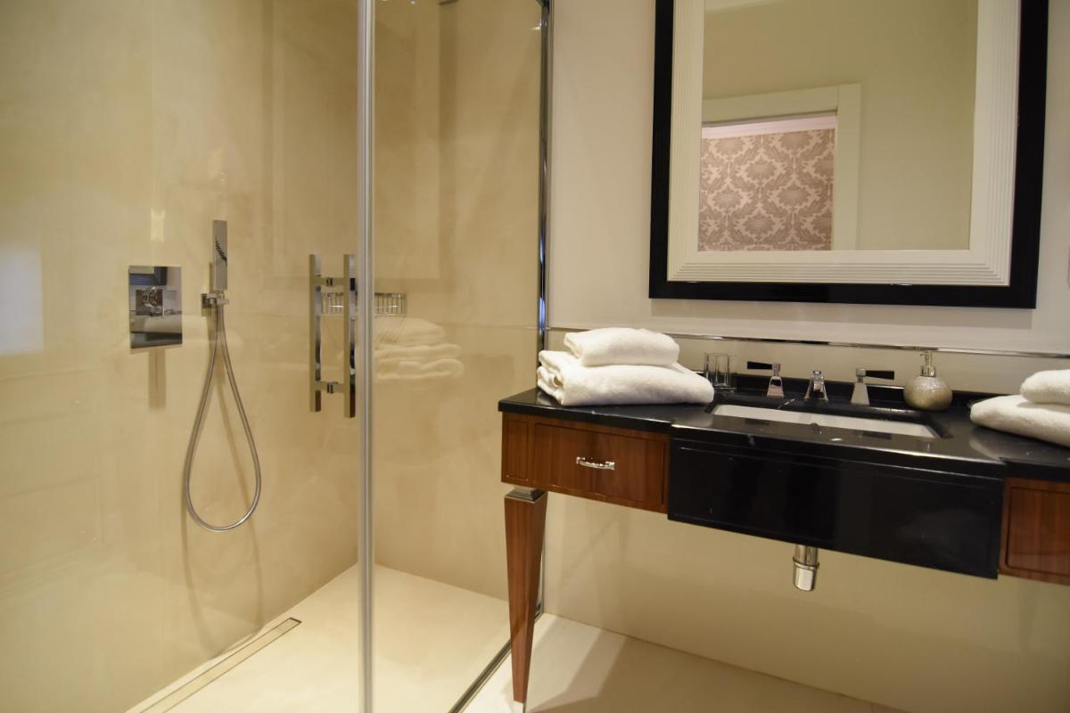 Duomo Rooms