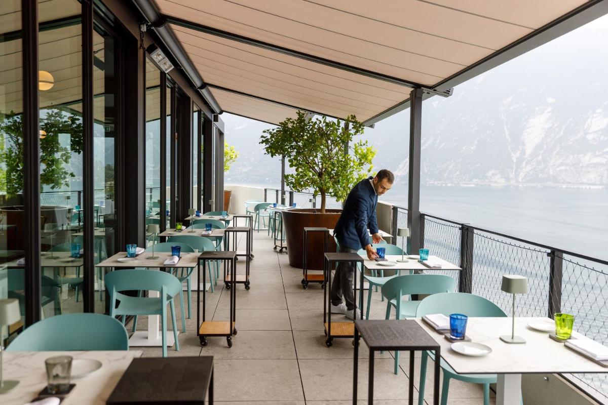 EALA My Lakeside Dream - Adults Only