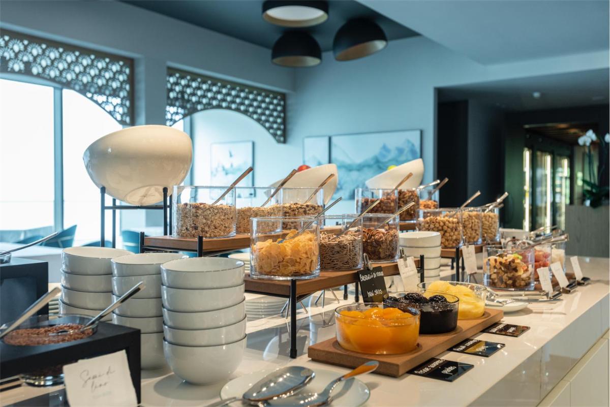 EALA My Lakeside Dream - Adults Only