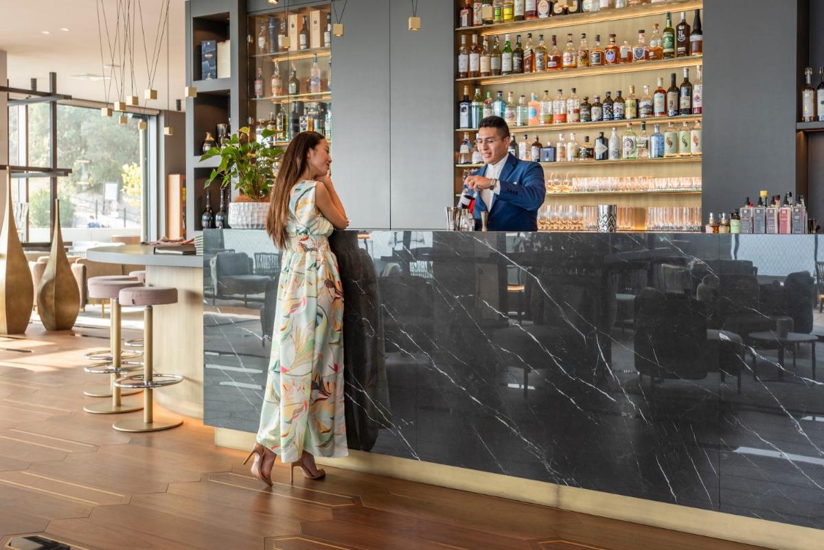 EALA My Lakeside Dream - Adults Only