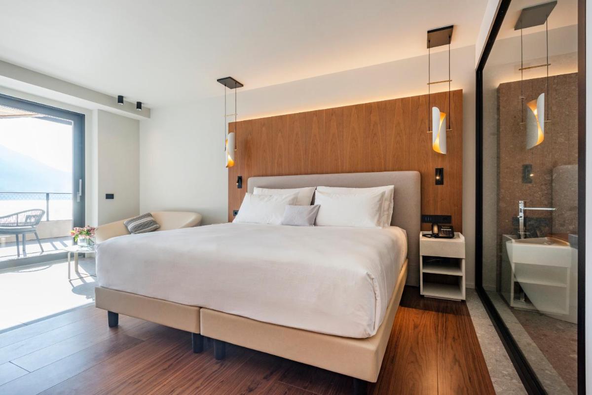 EALA My Lakeside Dream - Adults Only