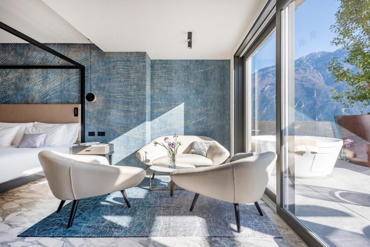 EALA My Lakeside Dream - Adults Only