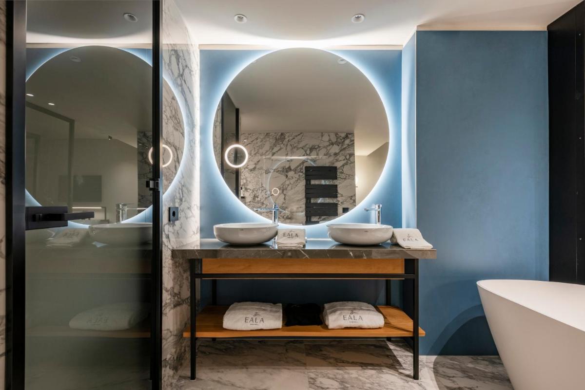 EALA My Lakeside Dream - Adults Only