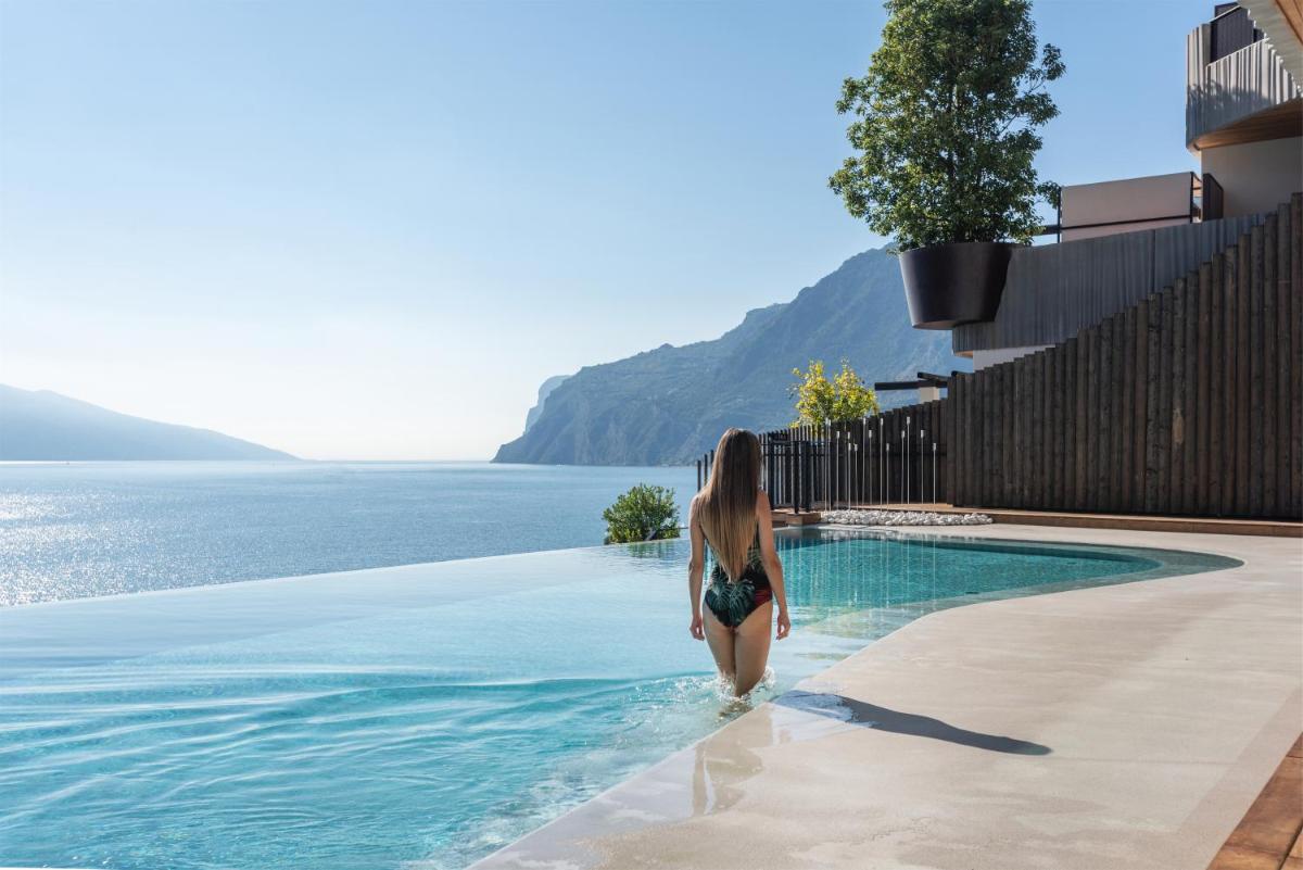 EALA My Lakeside Dream - Adults Only