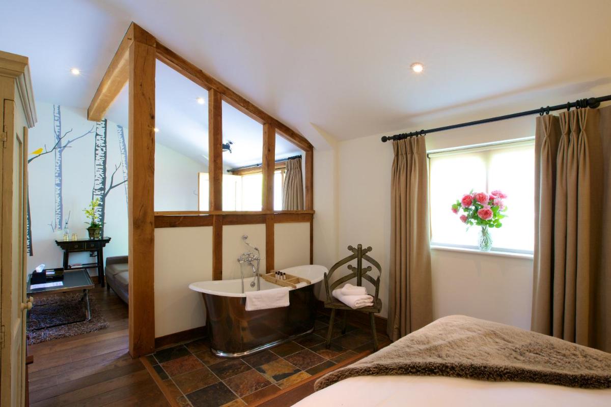 Eckington Manor