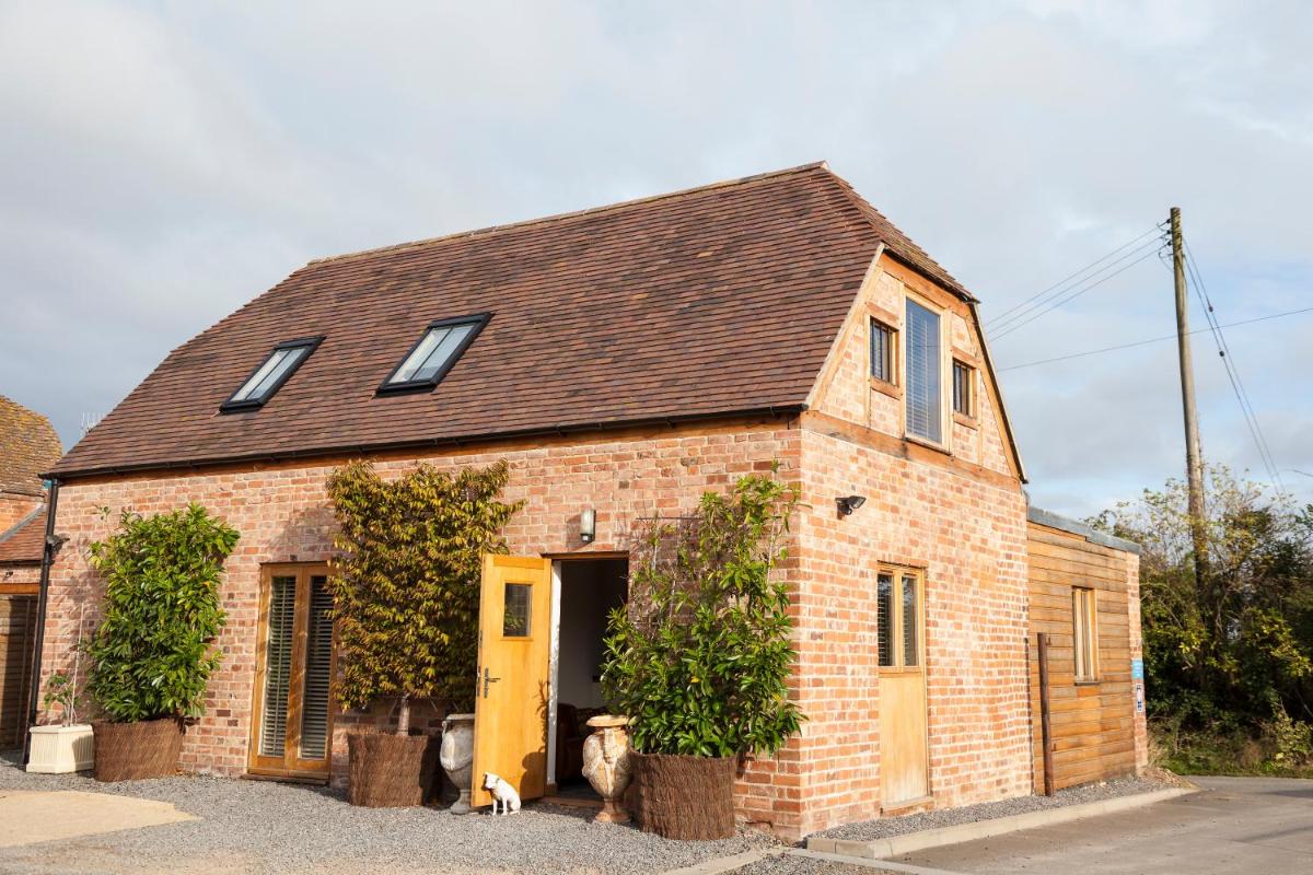 Eckington Manor
