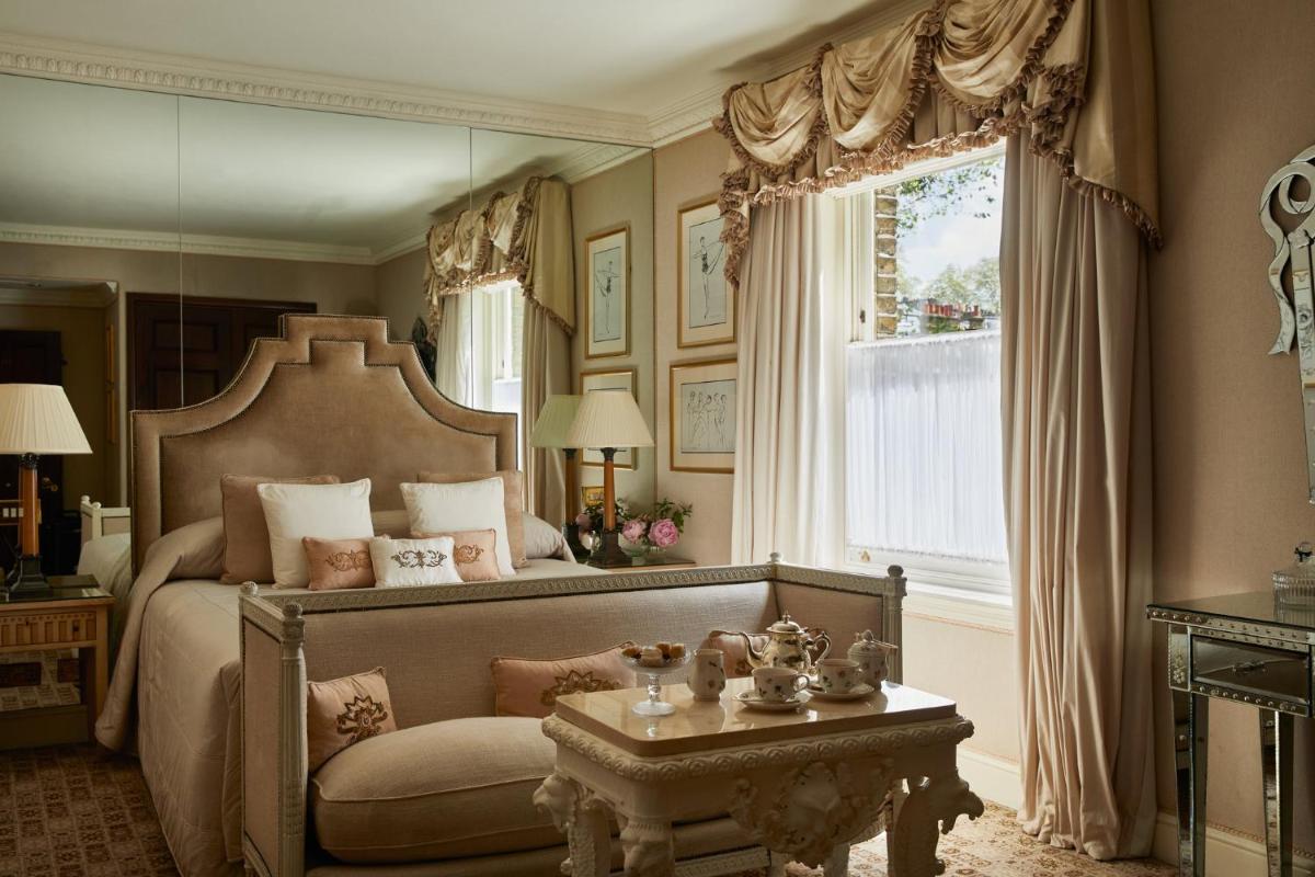 Egerton House