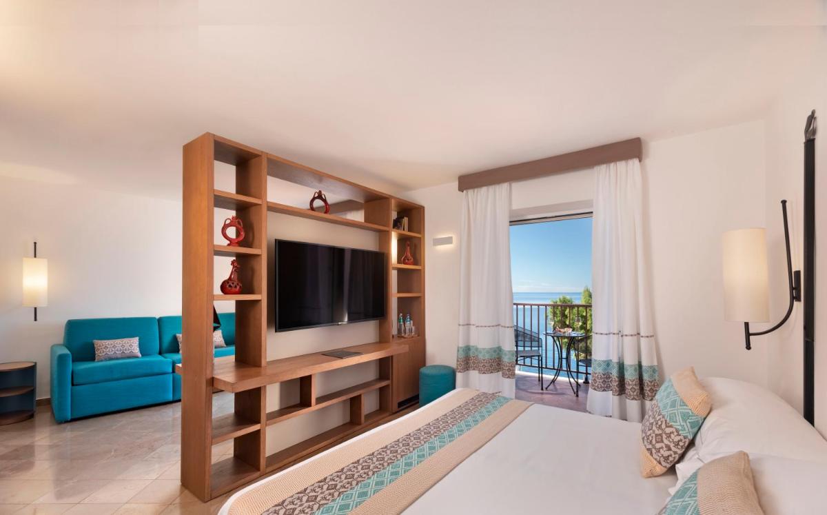 El Faro Hotel & Spa