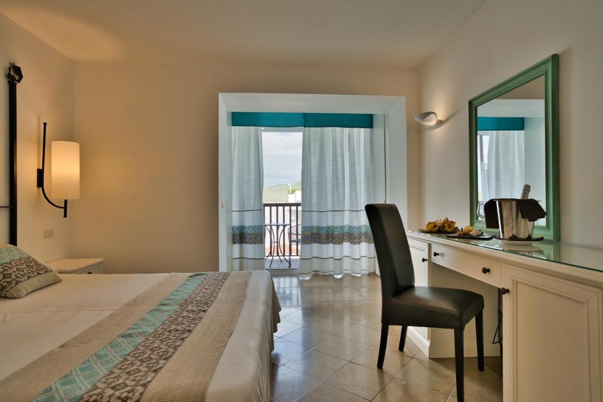 El Faro Hotel & Spa