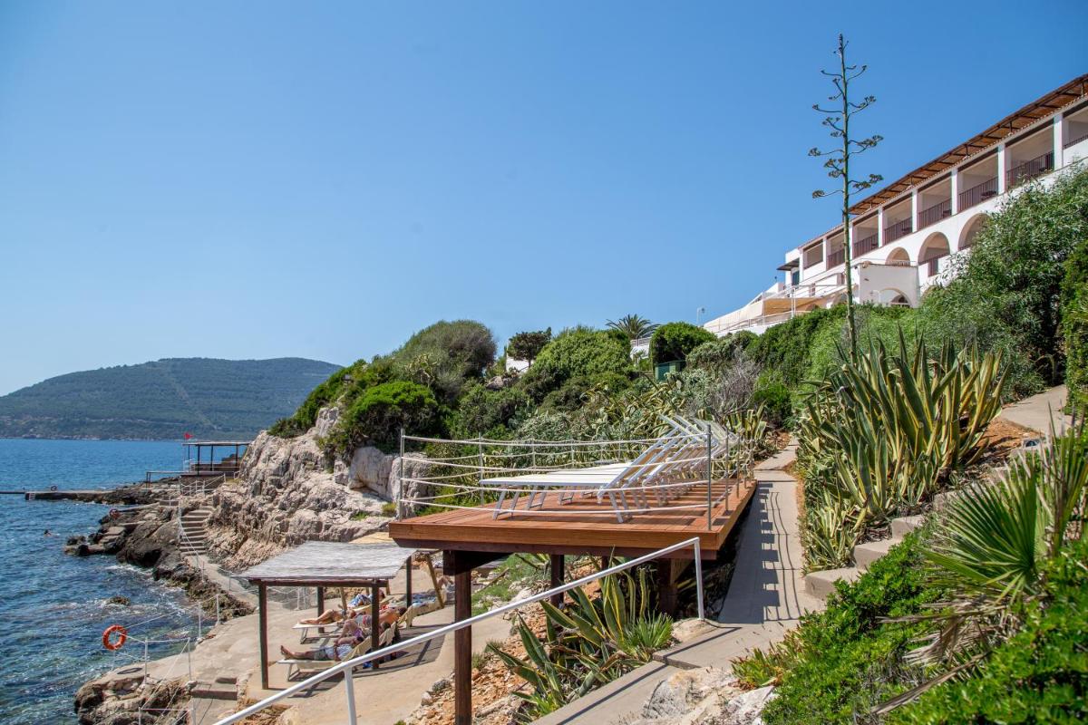 El Faro Hotel & Spa