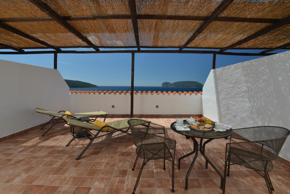El Faro Hotel & Spa