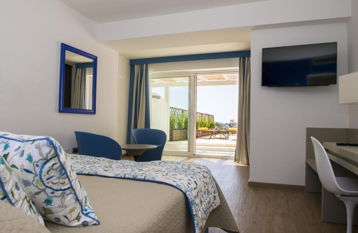 El Faro Hotel & Spa