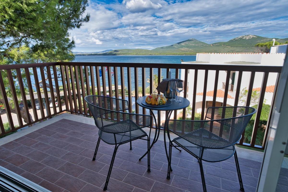 El Faro Hotel & Spa