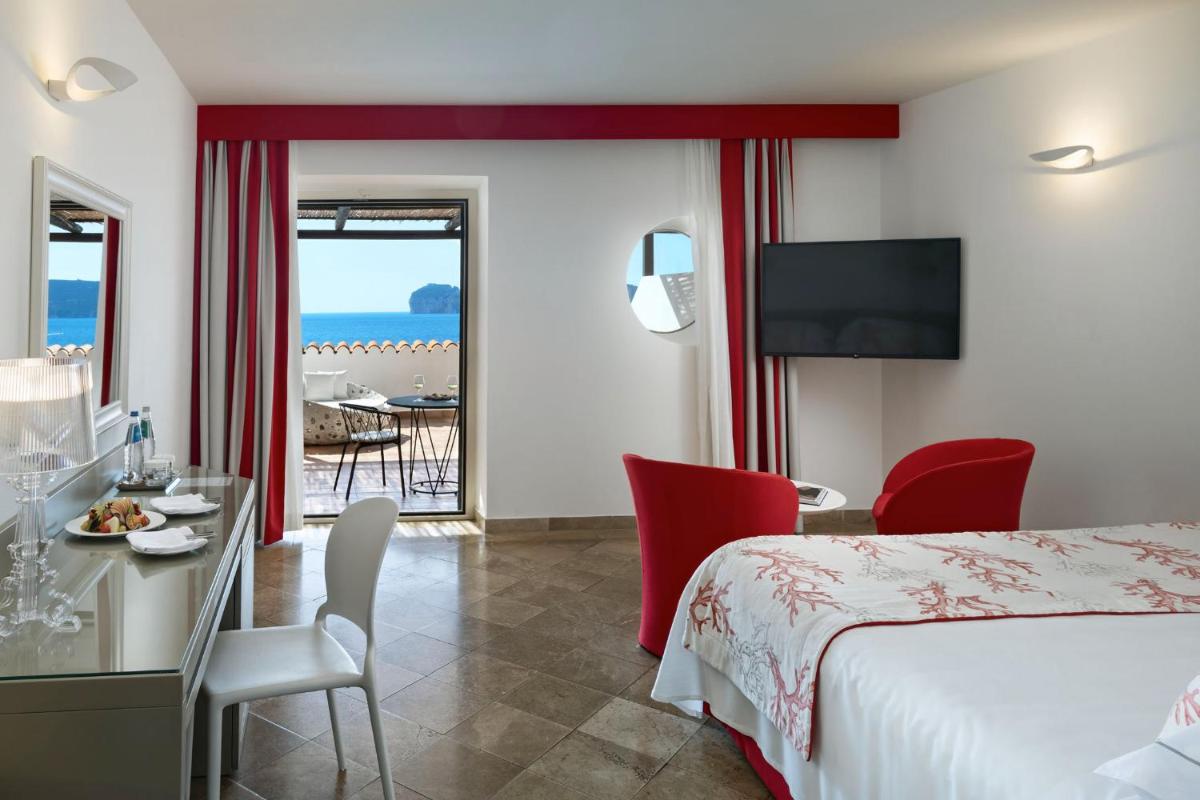 El Faro Hotel & Spa