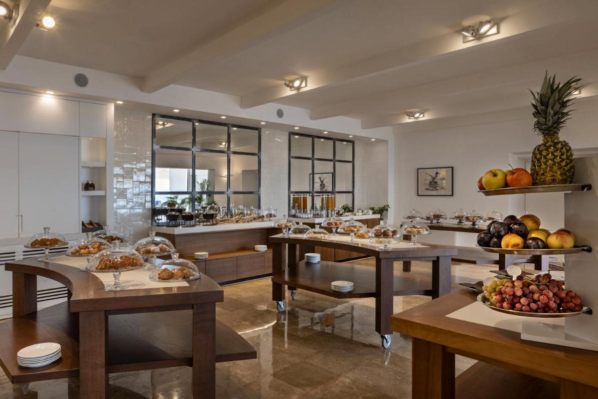 El Faro Hotel & Spa