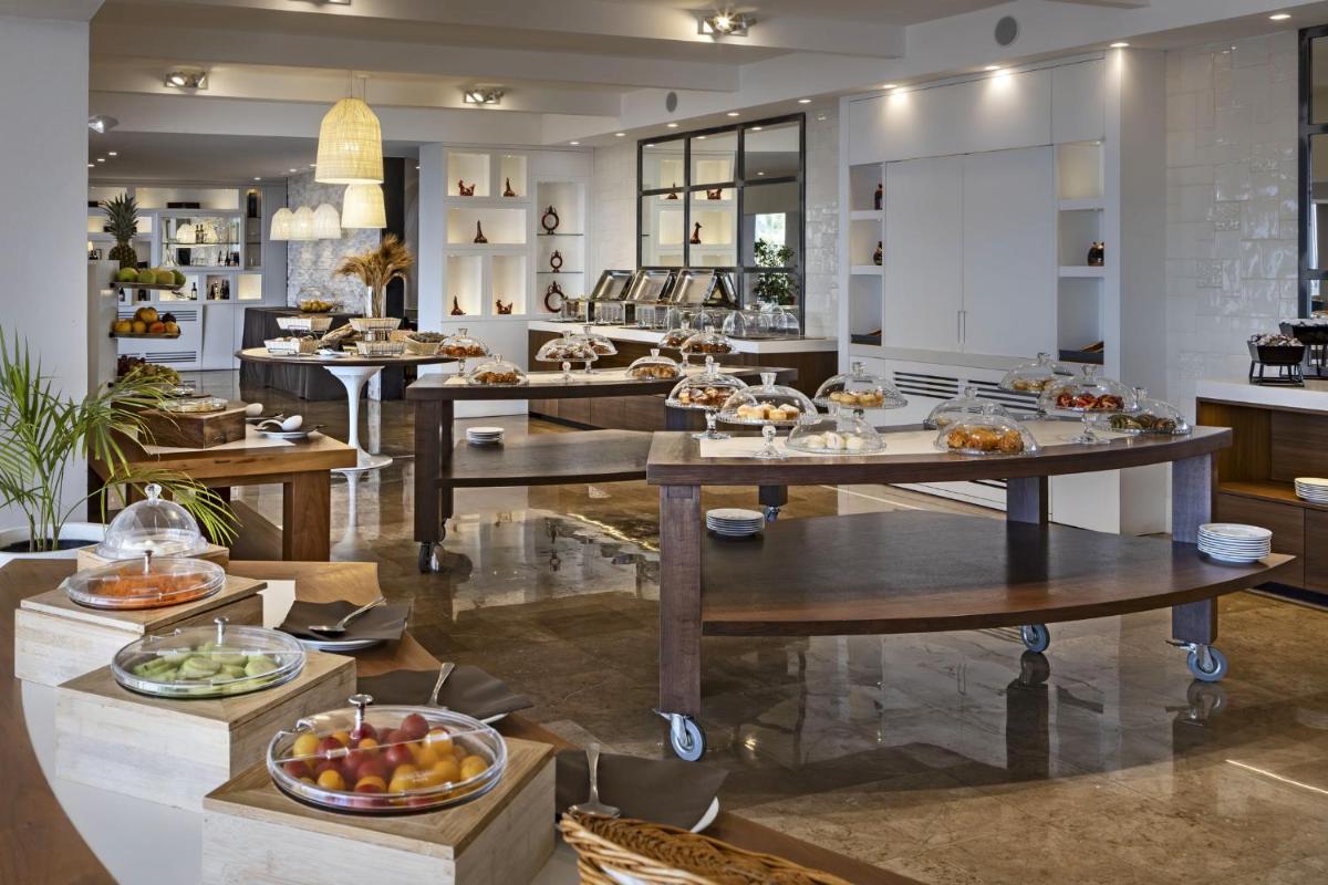 El Faro Hotel & Spa
