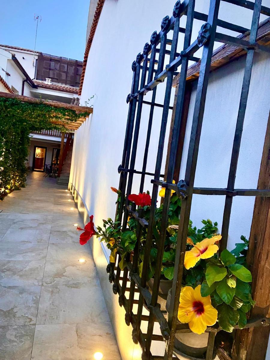 El Patio de los Jazmines Boutique-House