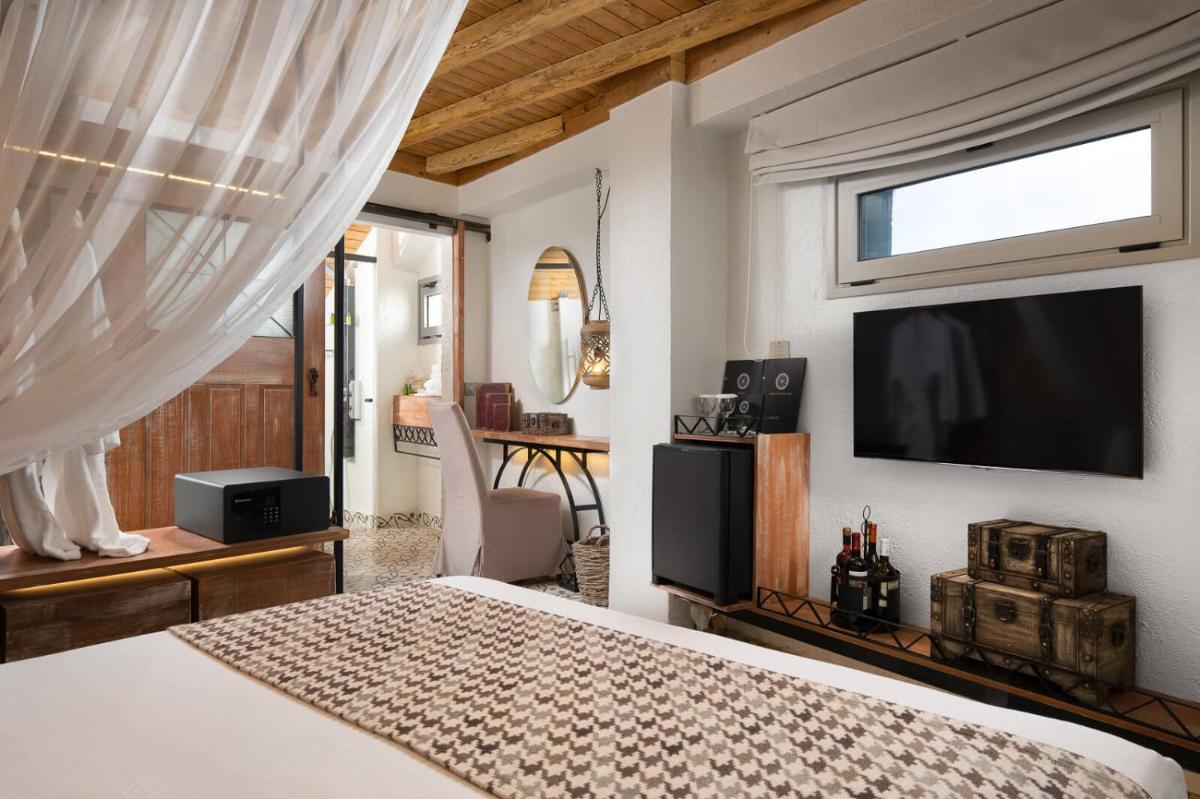 Elakati Luxury Boutique Hotel - Adults Only