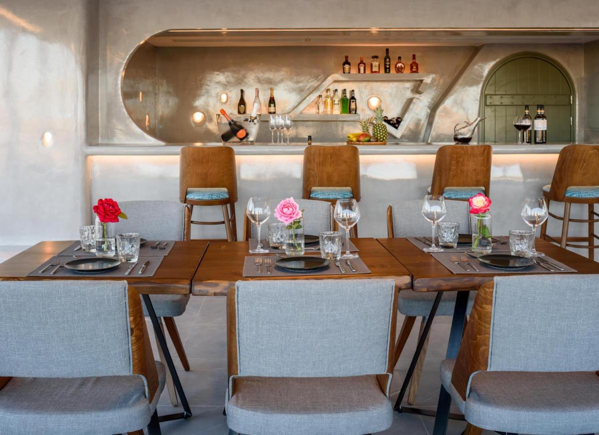 Elements of Caldera Suites