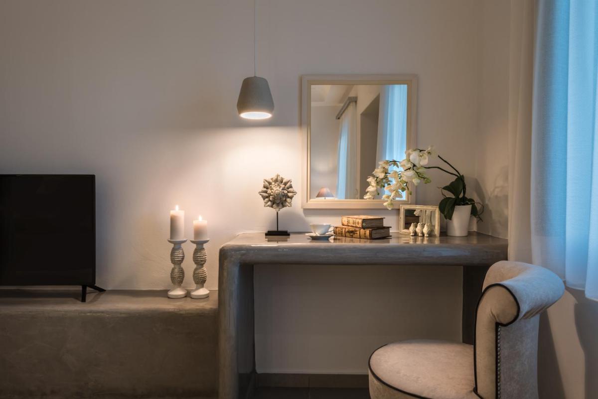 Elements of Caldera Suites